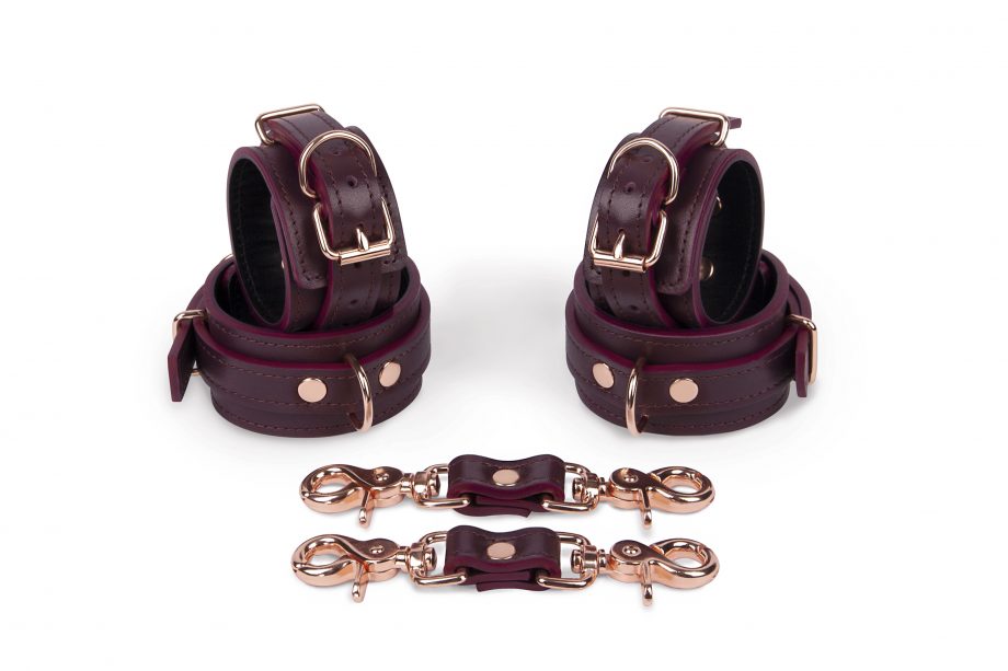 handmade bordo leather ankle and handcuffs cuffs and two short connector 1